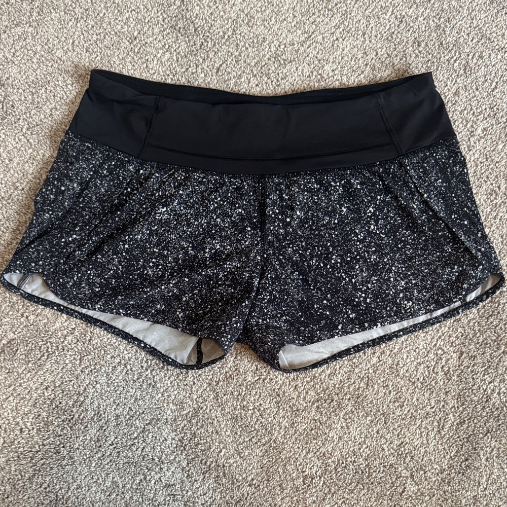 Lululemon- Women's Speed up Black,White,Grey Patterned Athletic Shorts- 8